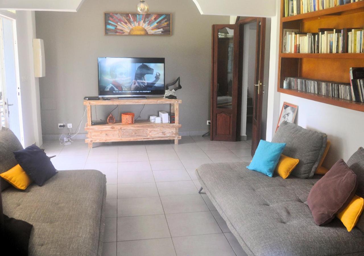 Villa Leila Sainte-Rose Εξωτερικό φωτογραφία
